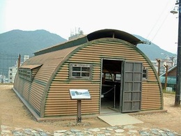 Quonset Hut Pic from Rokdrop.com