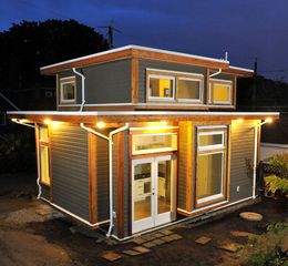 500 SF West Coast Loft